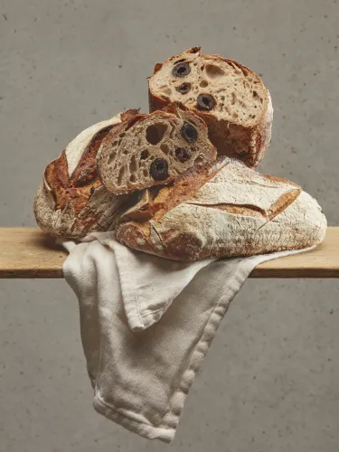 Pain aux olives