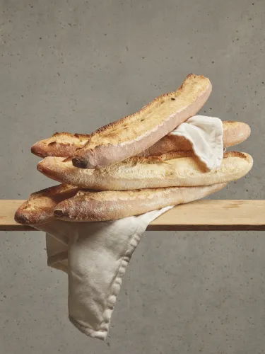 Baguette tradition